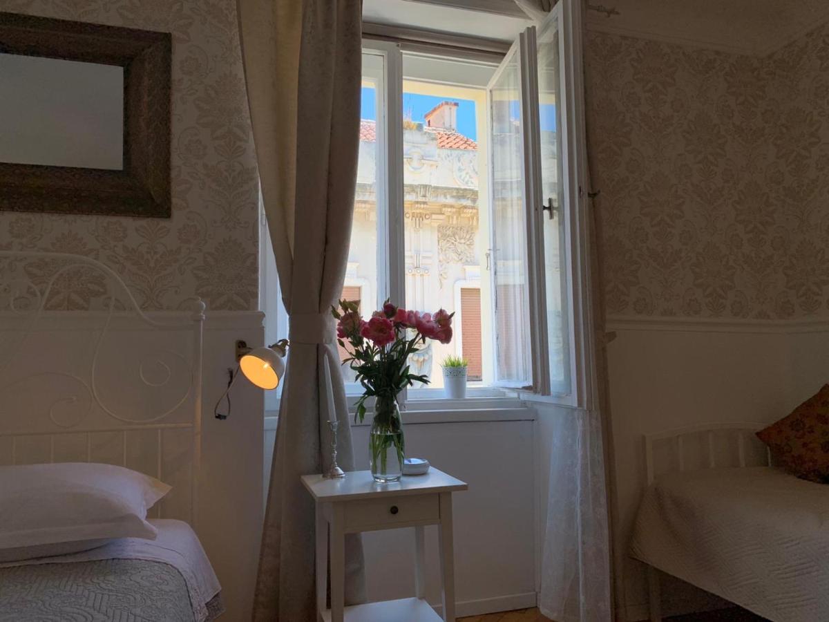 Mama'S And Papa'S Luxury Rooms Split Eksteriør bilde