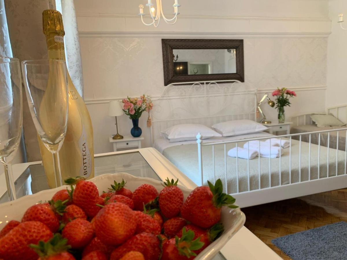 Mama'S And Papa'S Luxury Rooms Split Eksteriør bilde